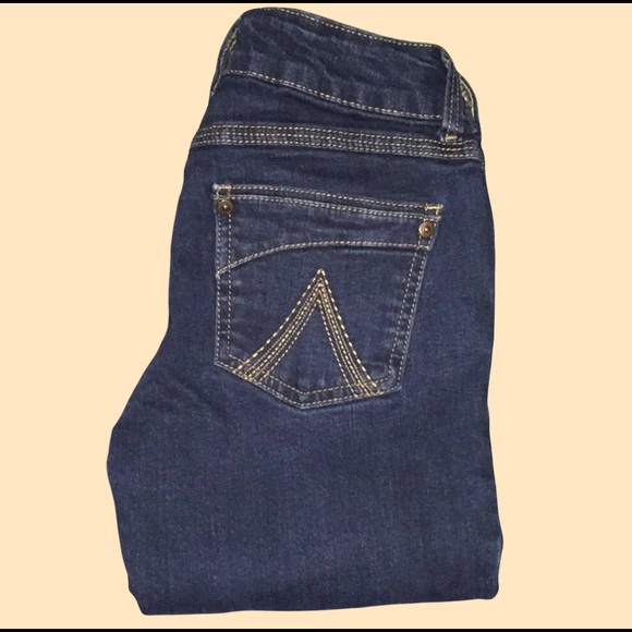 dELiA*s Denim - Delia*s Taylor jeans size 1 / 2 R 5” ankle💖